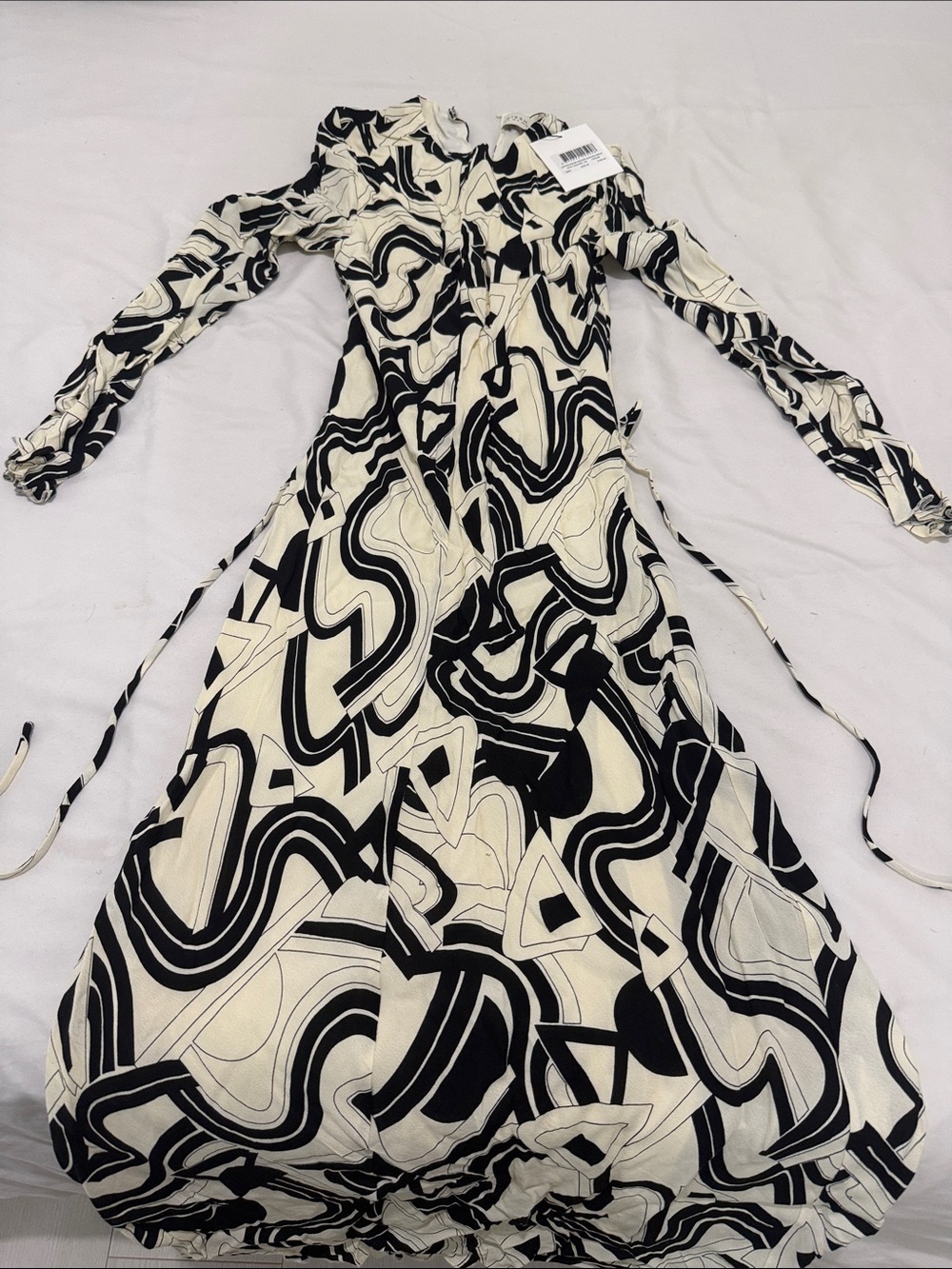 DISSH Abstract Black & Cream Long Sleeve Midi Dress